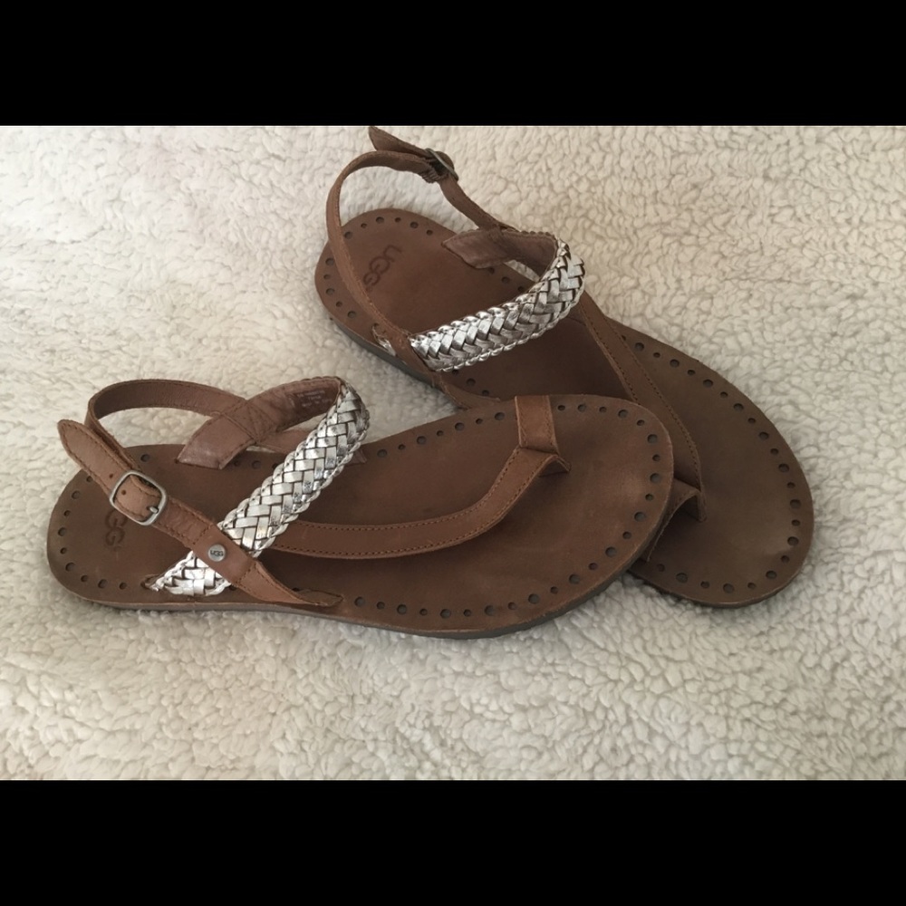 Ugg Raee sandal